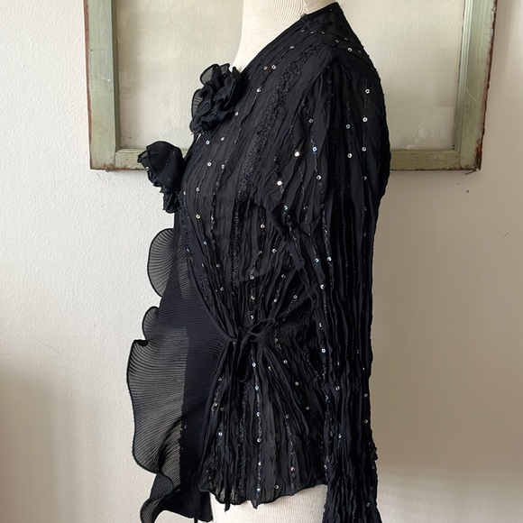 Kaelyn-Max Beautiful Black Frilly Top Jacket with Sequins Size - Picture 2 of 11